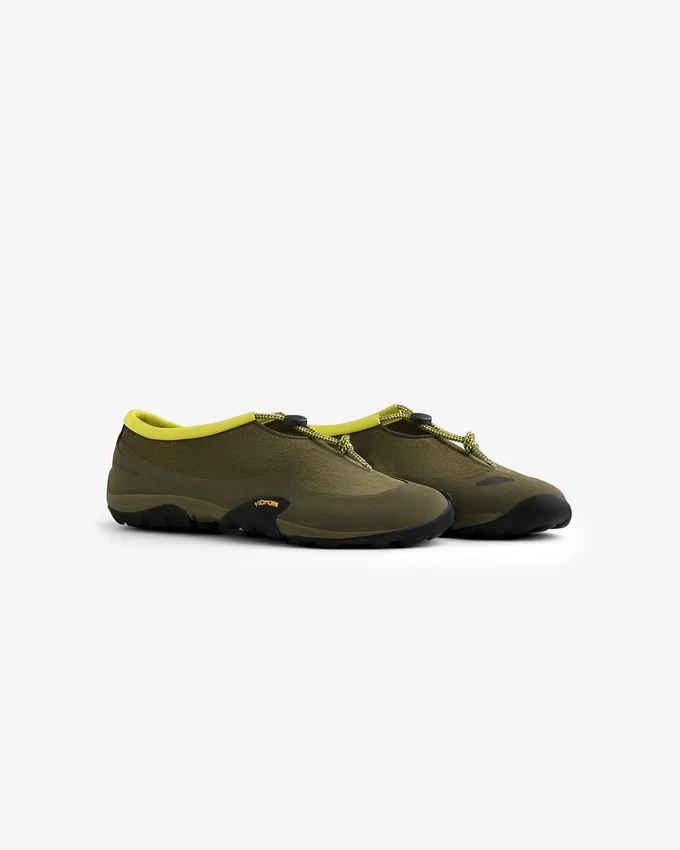 ALD / New Balance MT10T Sport Shoe