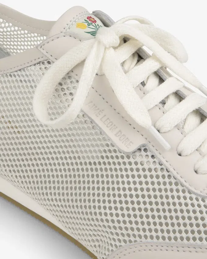 Low Profile Mesh Trainer